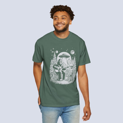 Alien & Bigfoot Campfire T-Shirt — Guitar-Playing Astronaut & UFO Night Scene