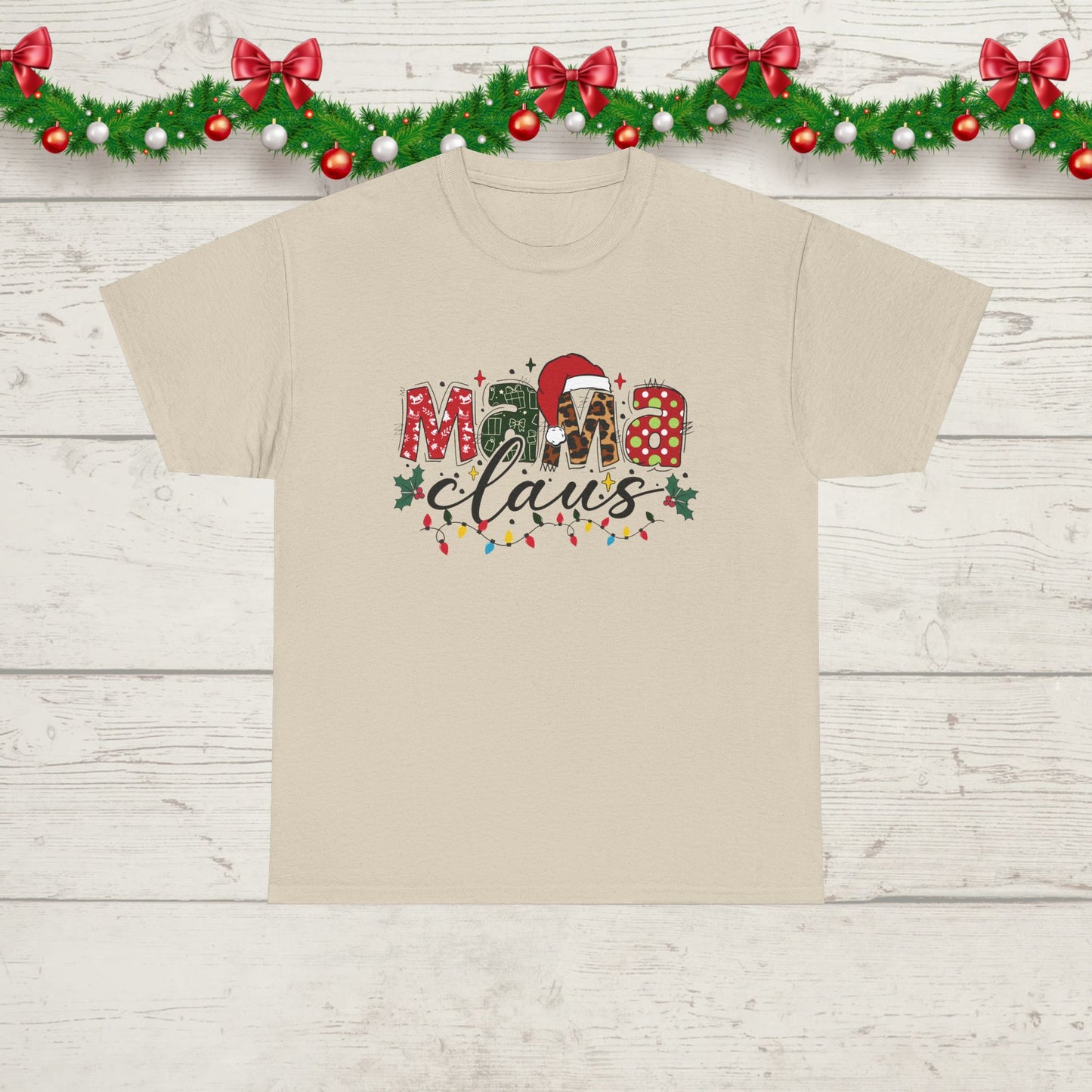 Mama Claus Christmas T-Shirt – Festive Holiday Graphic Tee for Moms – Gildan 5000 Unisex